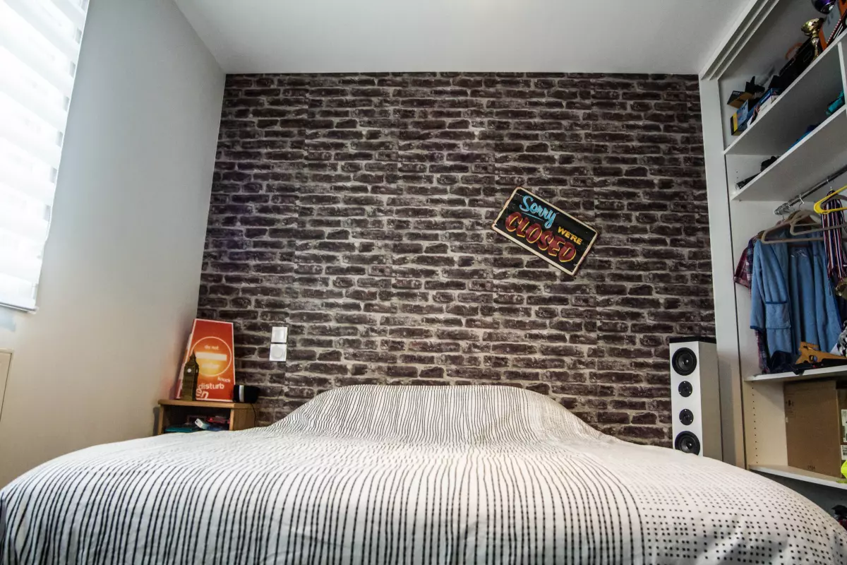 maison plain-pied moderne toiture tuiles 44 5