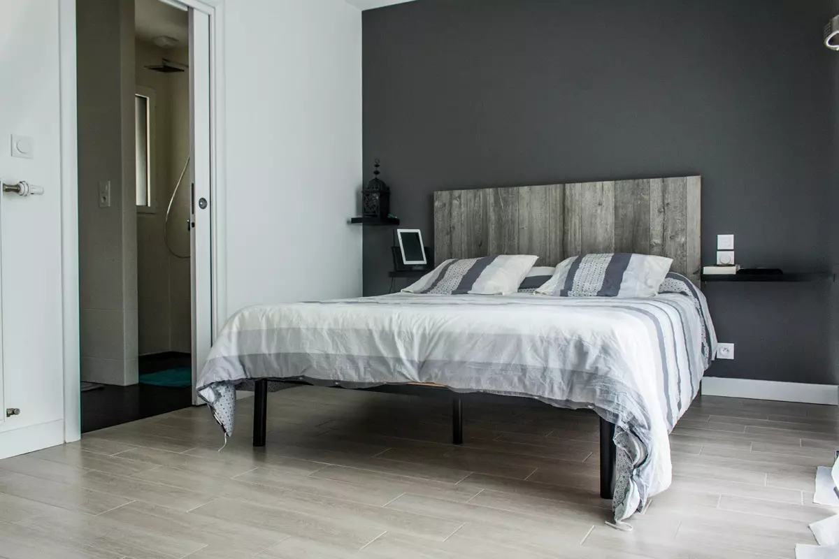 maison plain-pied moderne toiture tuiles 44 3