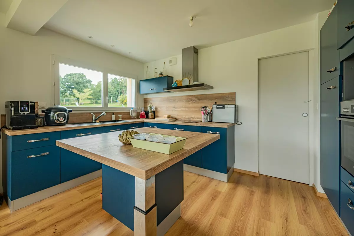 Maison traditionnelle à toit double pente en Bretagne sud 2