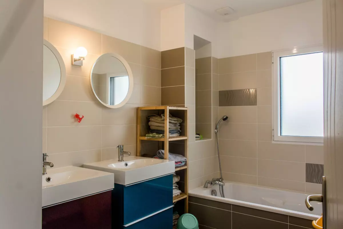 Maison cubique construction traditionnelle Nantes 8