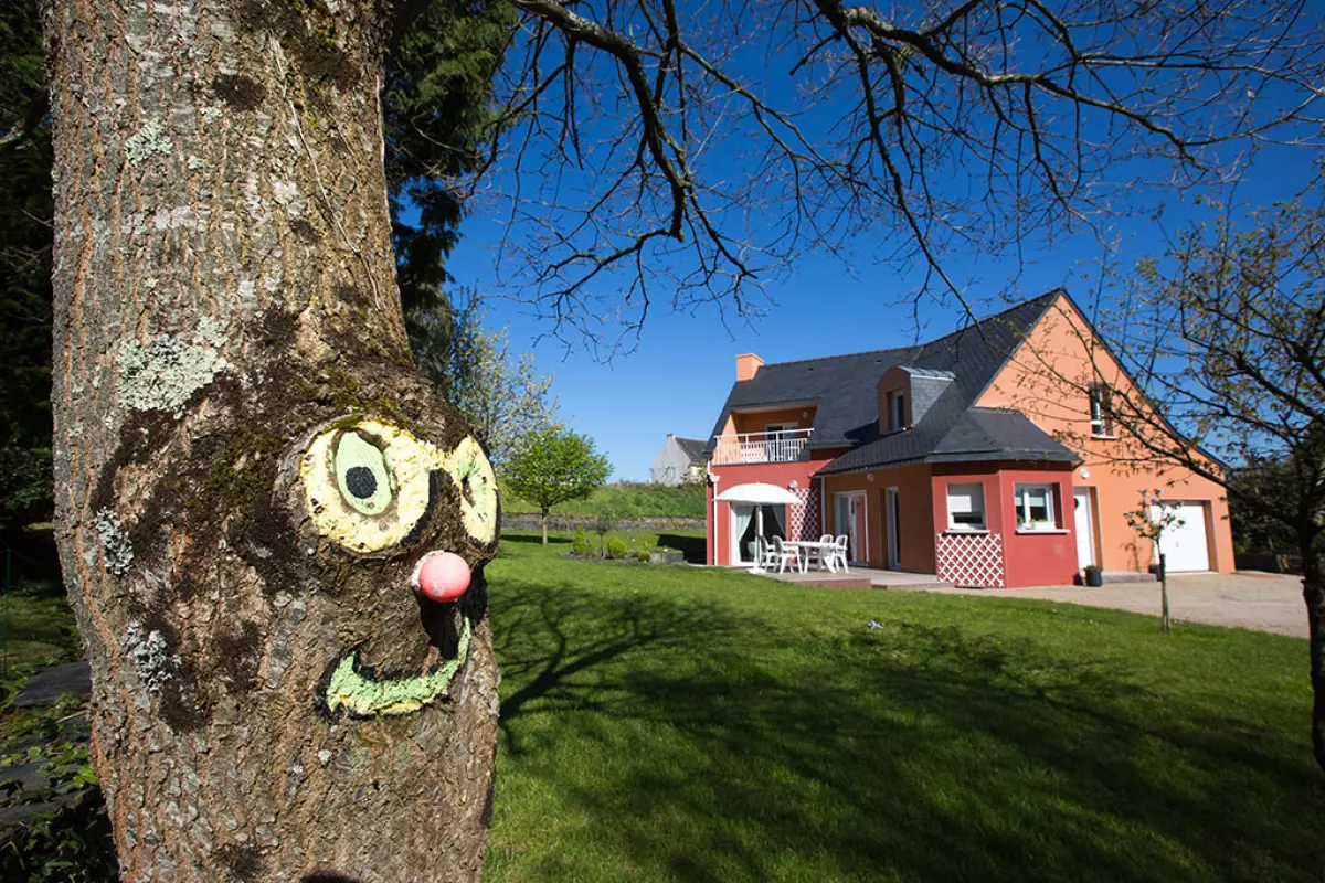 Maison neuve haute en couleurs Châteaulin 2
