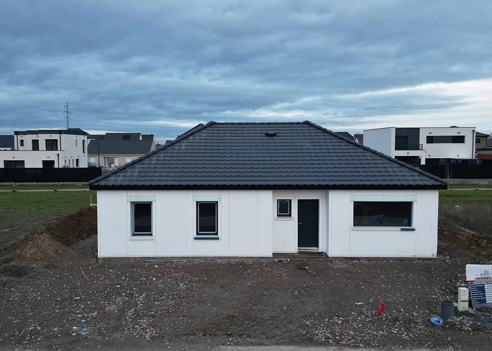 Pose de la première maison ossature POBI en Bretagne