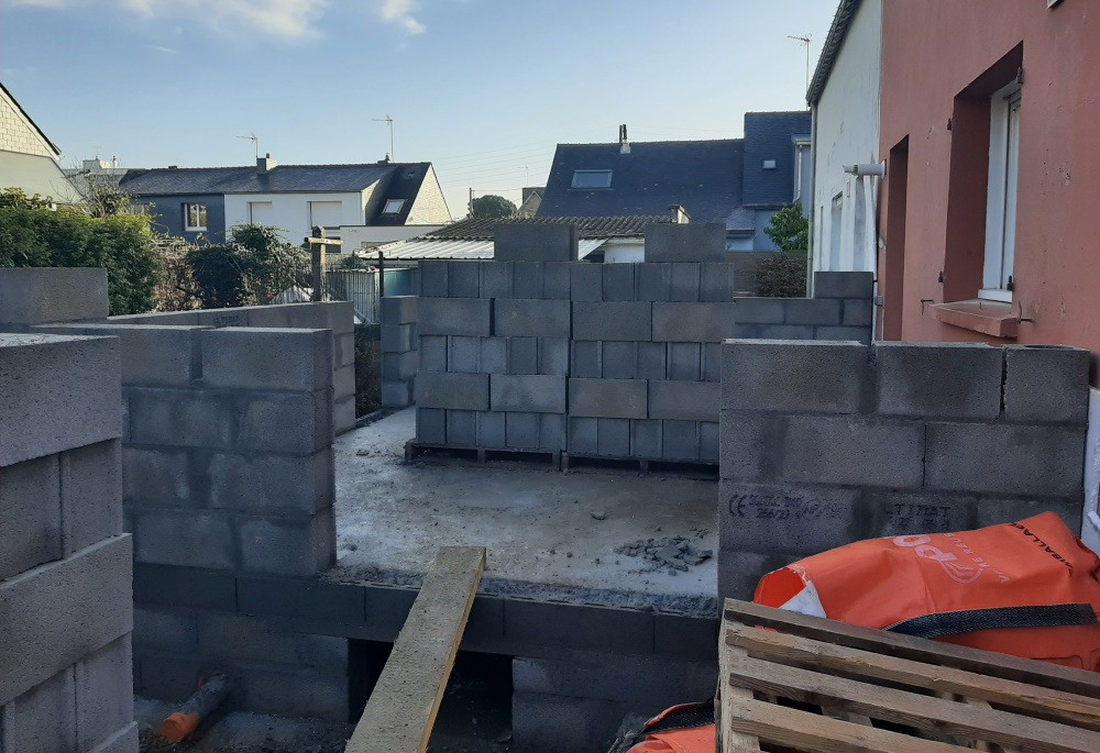 Début de chantier d’extension de maison à Vannes