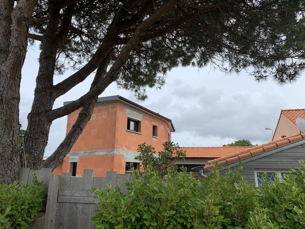 Extension et rénovation d’une maison ancienne en pierre