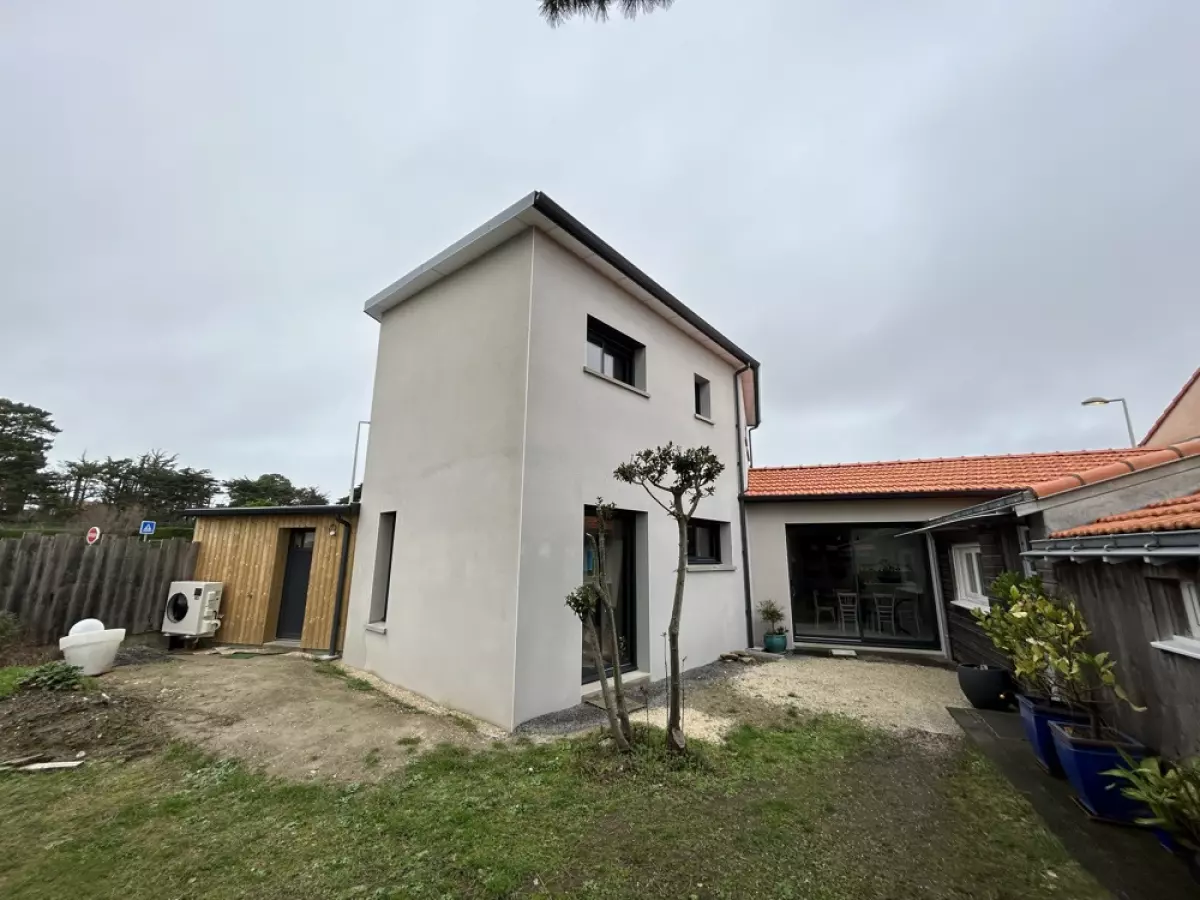 renovation-maison-ancienne-44770-3